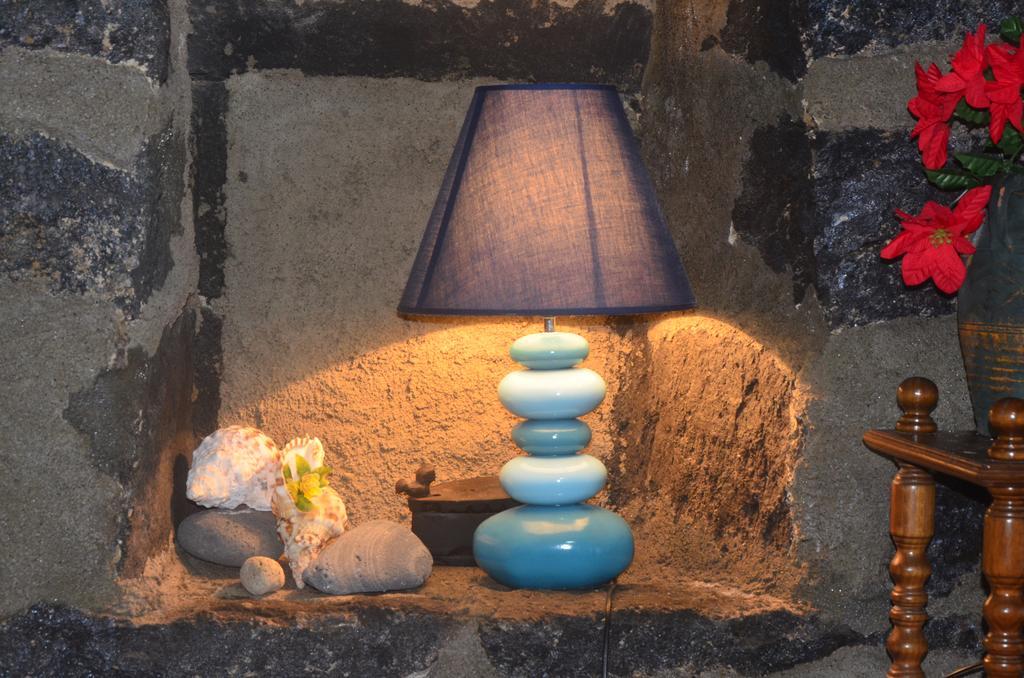 Join Our Relaxed House Near The Beach - Mosteiros Mosteiros  Εξωτερικό φωτογραφία